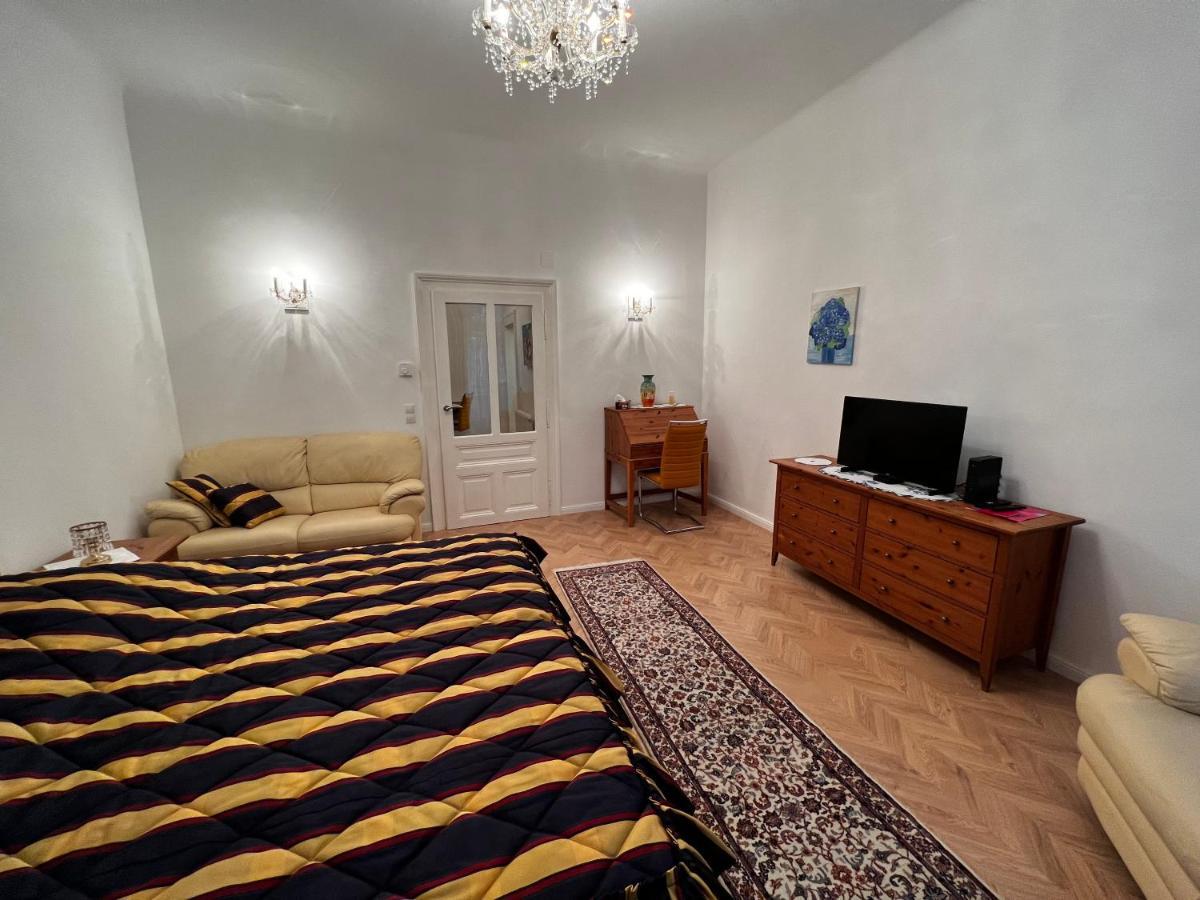 S&E Apartments Wina Bagian luar foto